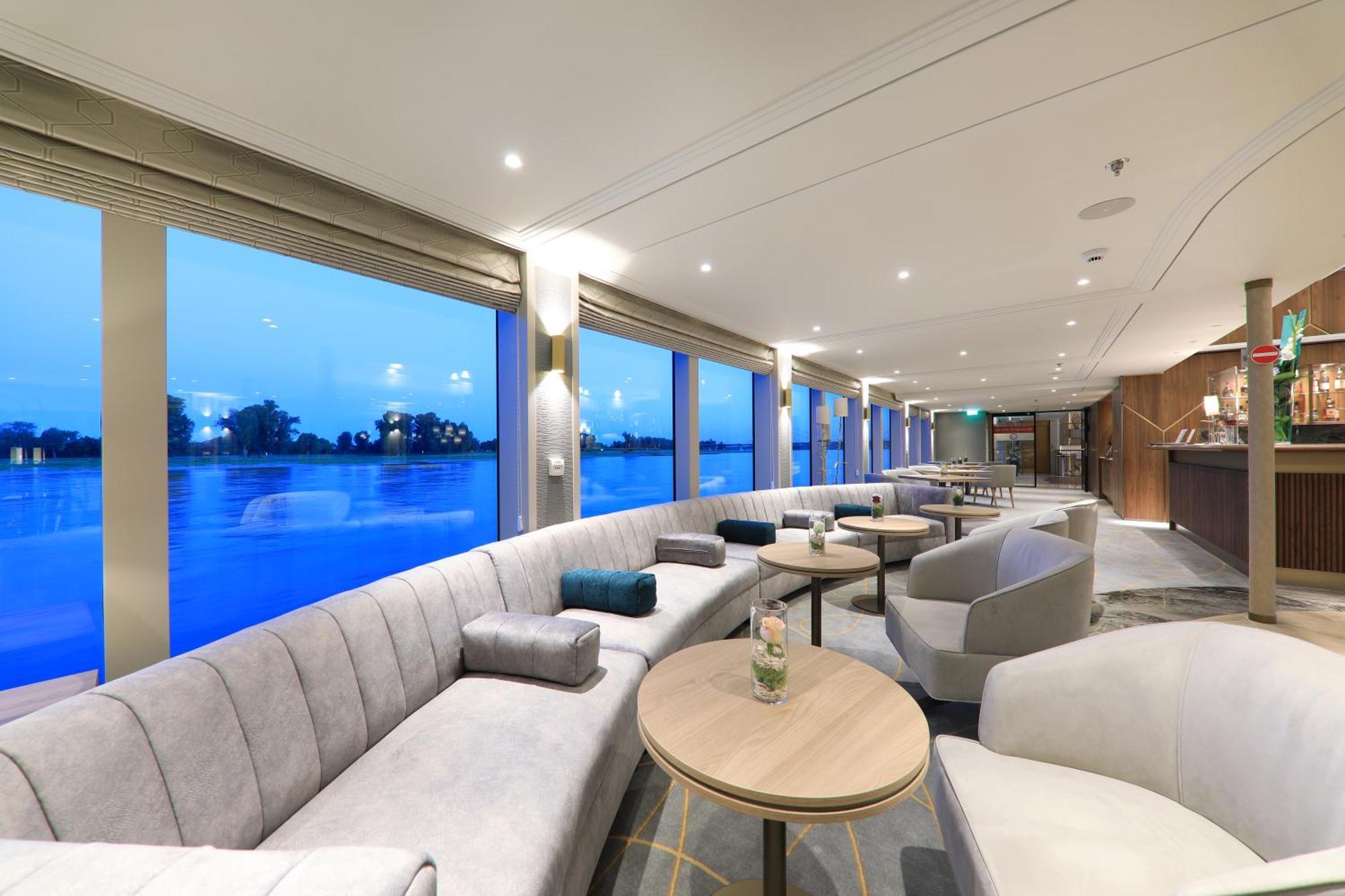Hotelschiff Lady Diletta Кьолн Екстериор снимка